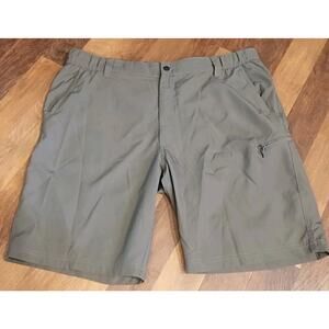 Men's 40 Shorts Performance Zip pockets rip stop lightweight quick dry hiking